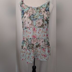 Flowy Cute Semi-Siheet Floral Sleeveless Top, Size L